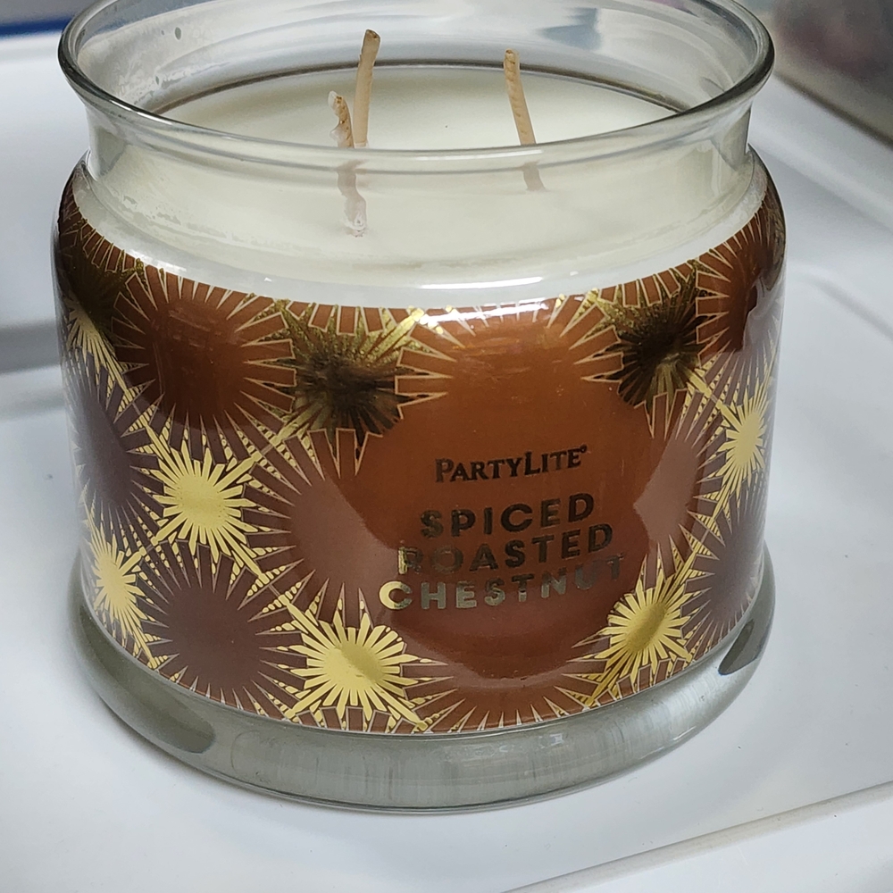 PartyLite Spiced Roasted Chestnut Candle
